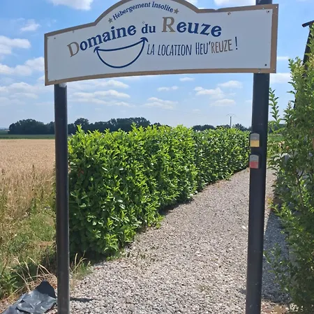Roulotte Et Jacuzzi De Rachel Au Domaine Du Reuze Winnezeele